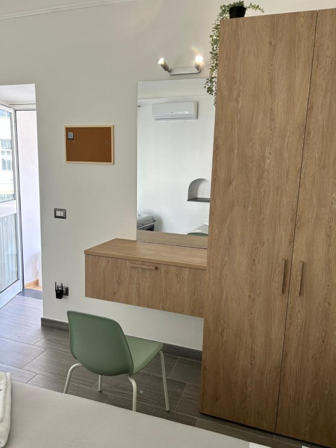 B&B Simplicity 10 Min From Pompei Boscotrecase ภายนอก รูปภาพ